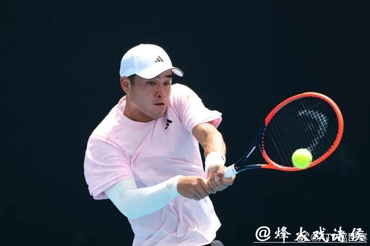 吴易昺强势突围，中国男单四人齐聚2026澳网正赛创历史成绩能否有新突破？